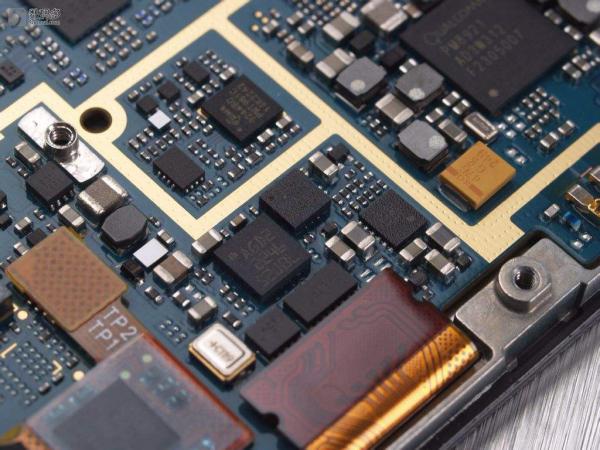 上門回收（Renesas）芯片：藍牙模塊、WiFi模組、多協(xié)議模塊、RF放大器
