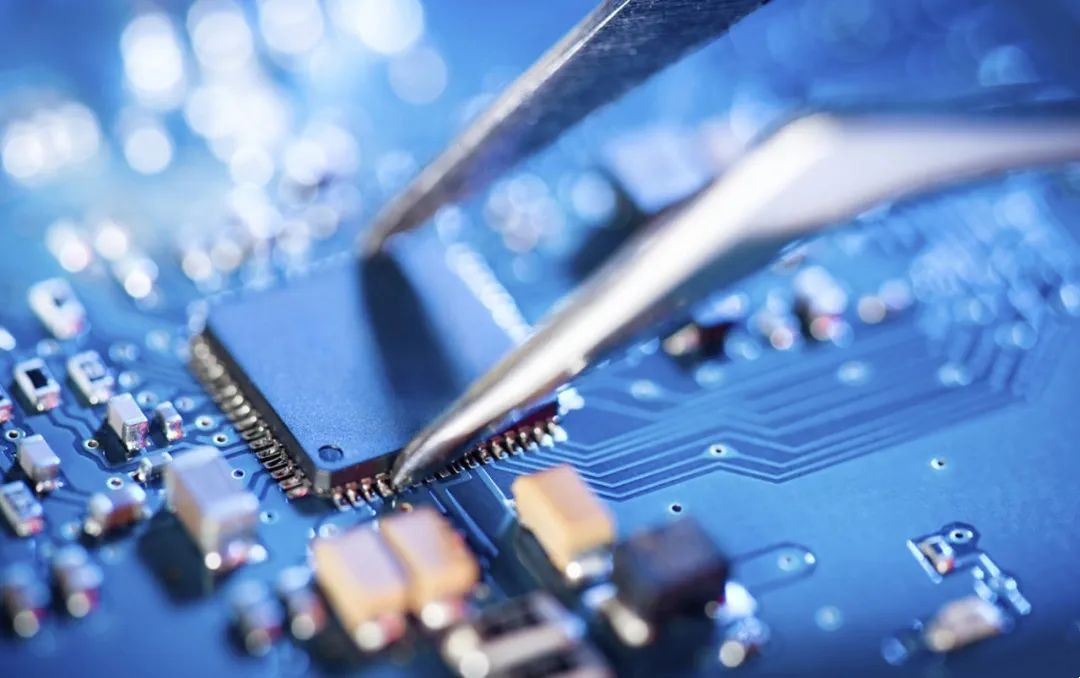 專業(yè)收購(gòu)XILINX、APPLE、ALTERA、AD、MAXIM、ST、TI、ATMEL、NXP芯片