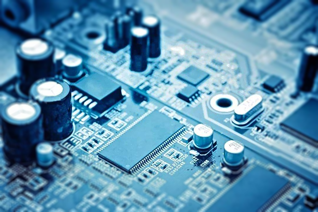 供應(yīng)美光 NAND 存儲器 IC、萊迪思硬件管理控制器、英特爾 FPGA IC