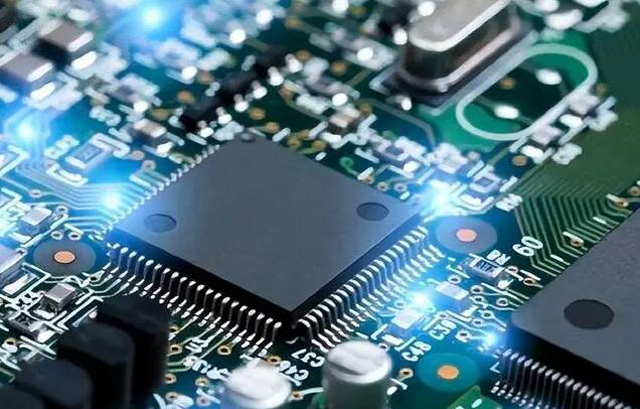 長期回收【Xilinx】現(xiàn)場可編程門陣列、射頻片上系統(tǒng)、SoC FPGA、處理器 IC