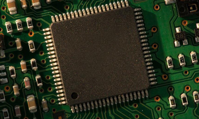 收購 [Microchip] 電源管理IC：以太網(wǎng)供電（PoE）IC、碳化硅（SiC）器件、熱插拔控制器