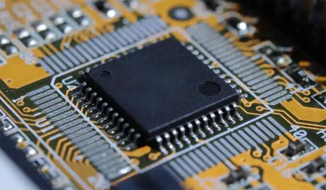 回收 [Broadcom] PCIe 交換機(jī)、以太網(wǎng)交換機(jī)、汽車 PHY、以太網(wǎng) PHY 收發(fā)器
